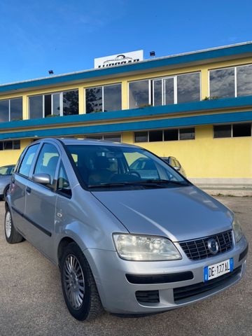 Fiat Idea 1.3 Multijet 16V Emotion