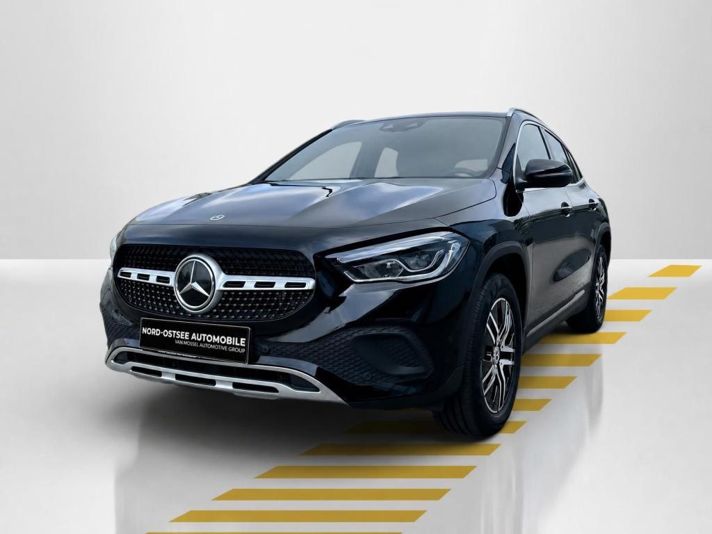 Mercedes-Benz GLA 250 e PROGRESSIVE KAMERA TEMPO MBUX SITZHZG