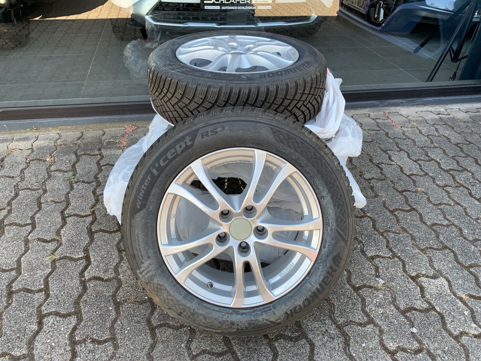 Fahrzeugabbildung Kia Niro 1.6 Hybrid Spririt AHK Leder Navi 1Hd