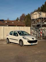 Peugeot 206+ Plus 1.4 Hdi 2011 Neu Tüv Eur... - Peugeot 206 Hdi mit Diesel-Antrieb