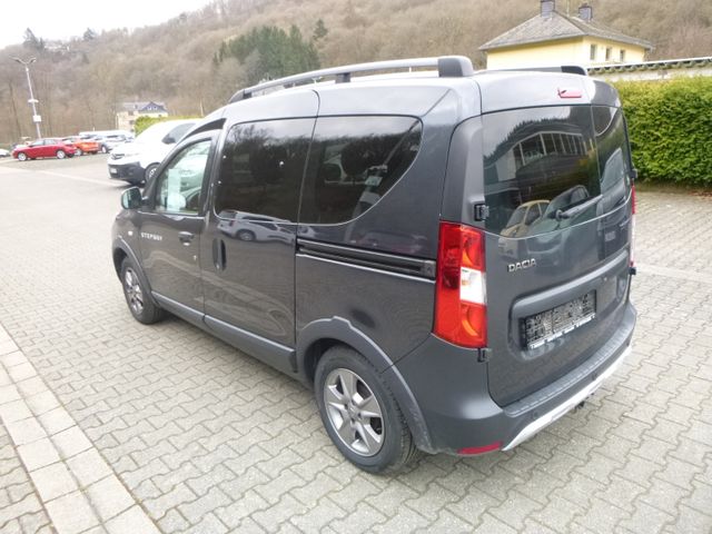 Dokker Stepway