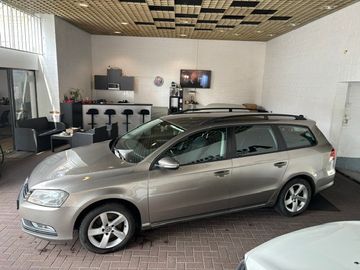 Volkswagen Passat Variant - 3
