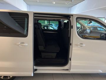 Fotografie 14 des Opel Zafira Life 2.0D Automatik Kamera 9-Sitzer PDC