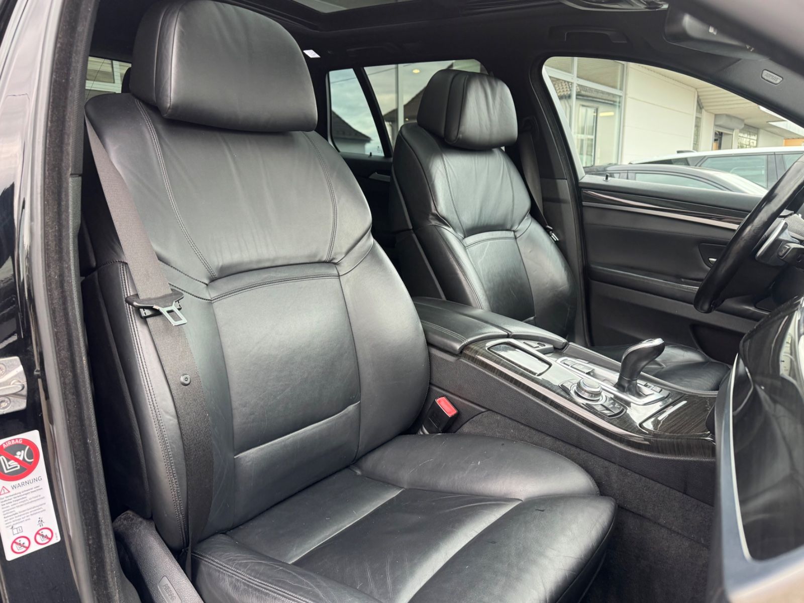 Fahrzeugabbildung BMW 535 d M-Paket/Pano/Leder/R-Cam/ACC/Memory/HUD