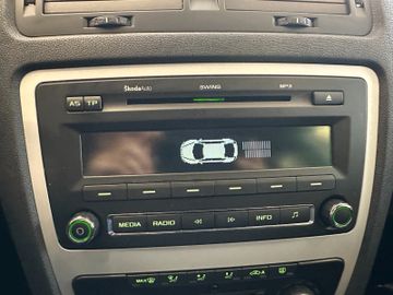 Skoda Octavia Lim. Family *SZHZ*PDC*ISOFIX-BEIFAHRER*