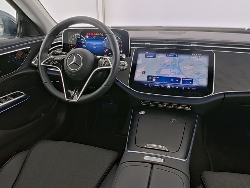 Mercedes-Benz E 220 d AVA Advanced PANO Distronic Kamera MY26 foto 5