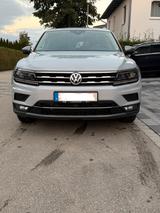 Volkswagen VW Tiguan Allspace Highline 4 Motion DSG 360 7 S - gebrauchte VW Tiguan Allspace aus dem Jahr 2017
