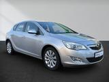 Opel Astra J 1.6 Cosmo - Opel Astra aus 2010: 1.6