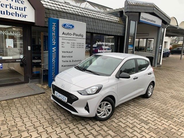 Hyundai i10 Navi Kamera Sitzheizung