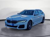 BMW 540i xDrive Touring M Sportpaket Innovationsp. - BMW 5er Reihe: Kombi