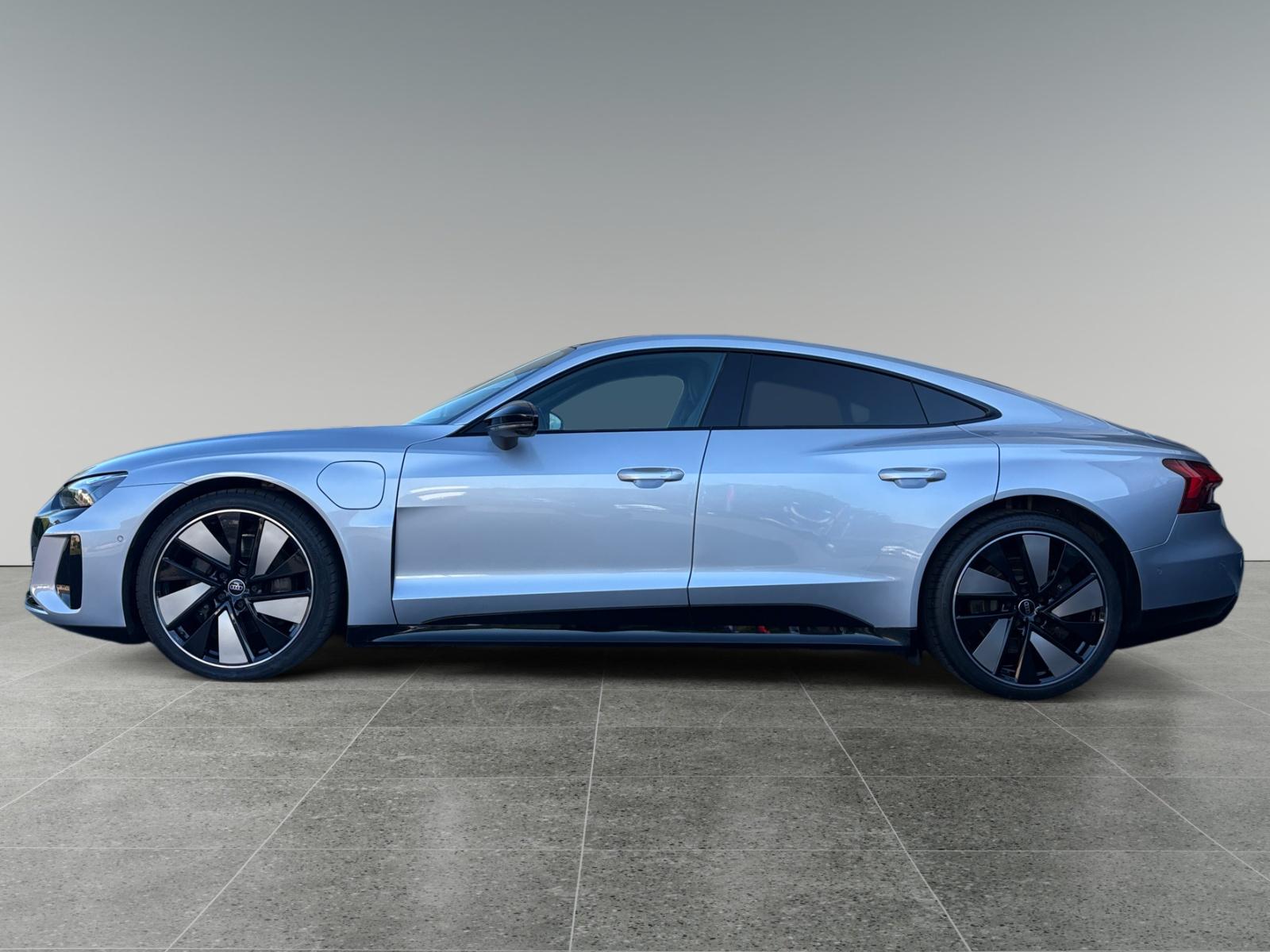 Audi e-tron GT quattro B&O Sportsitze plus Matrix 