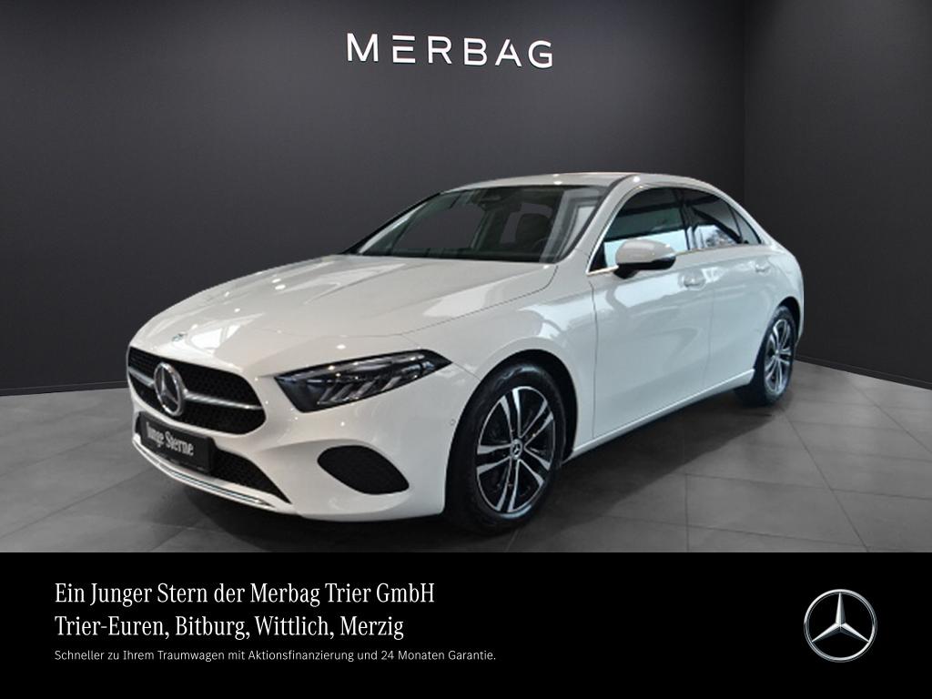 Mercedes-Benz A 200 *Limousine Progressive AHK Kamera LED Nav