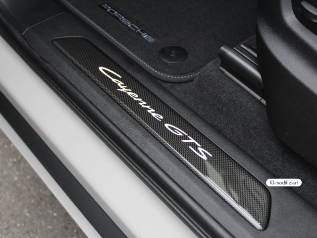 Porsche Cayenne GTS Coupe 22 HeadUp Inno Standh foto 22