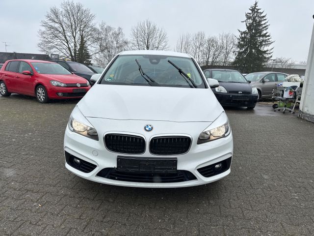 BMW 218 Baureihe 2 Gran Tourer 218 i Sport Line