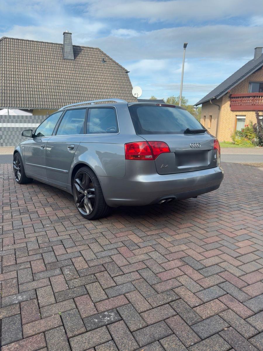 Audi A4 2006 — engine 116 HP (85kW)