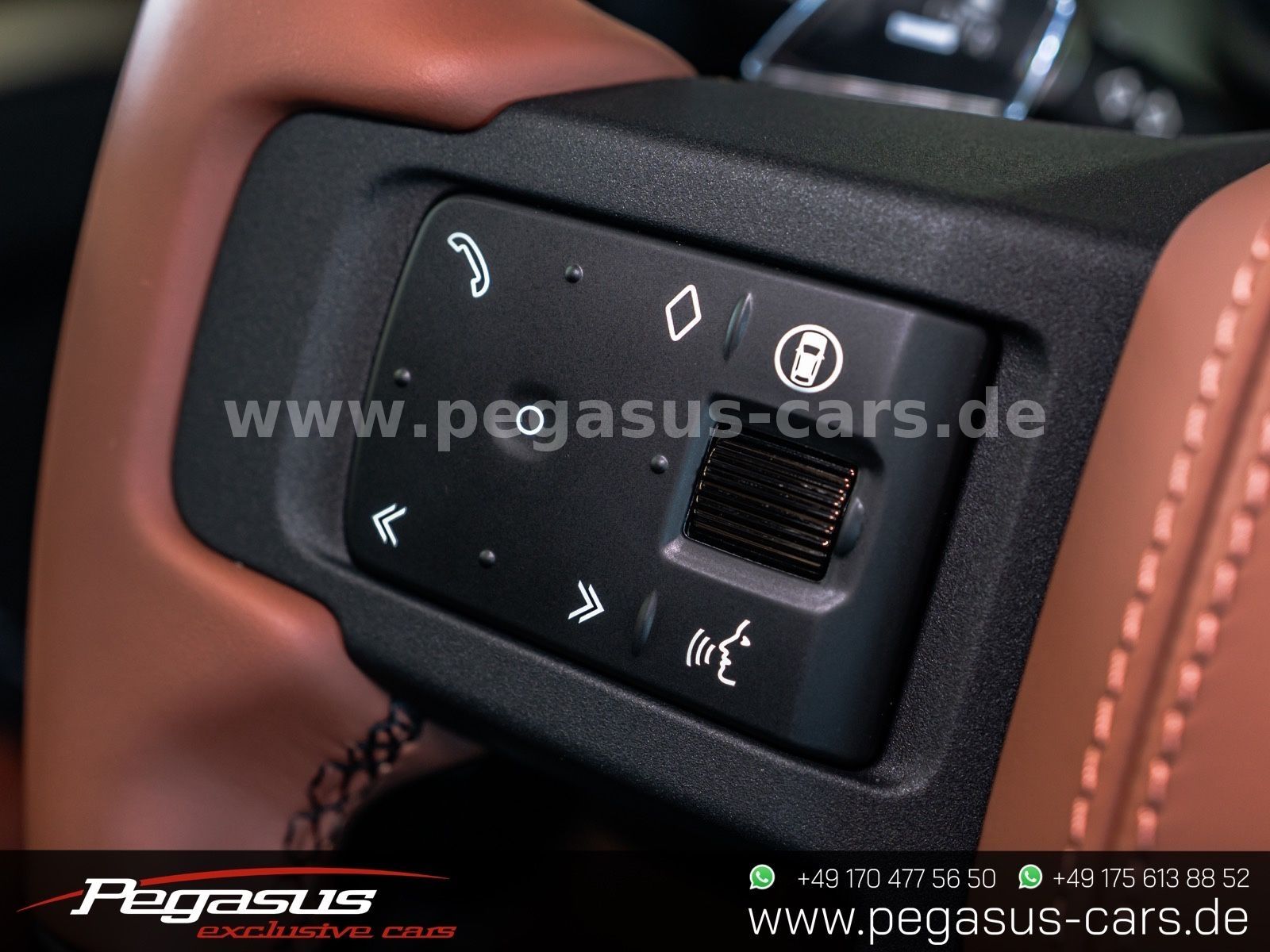 LAND ROVER Defender - 44