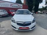 Opel Insignia ST 1.6*Klima*Sitzheizung*PDC*Navi* - Opel Insignia mit Benzin-Antrieb: Kombi, 1.6