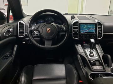 Porsche Cayenne - 7
