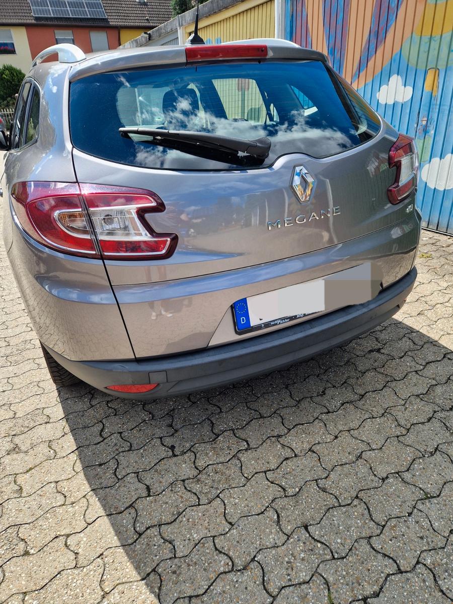 Renault Megane 2011 — engine 1.461 cm³, 106 HP (78kW)