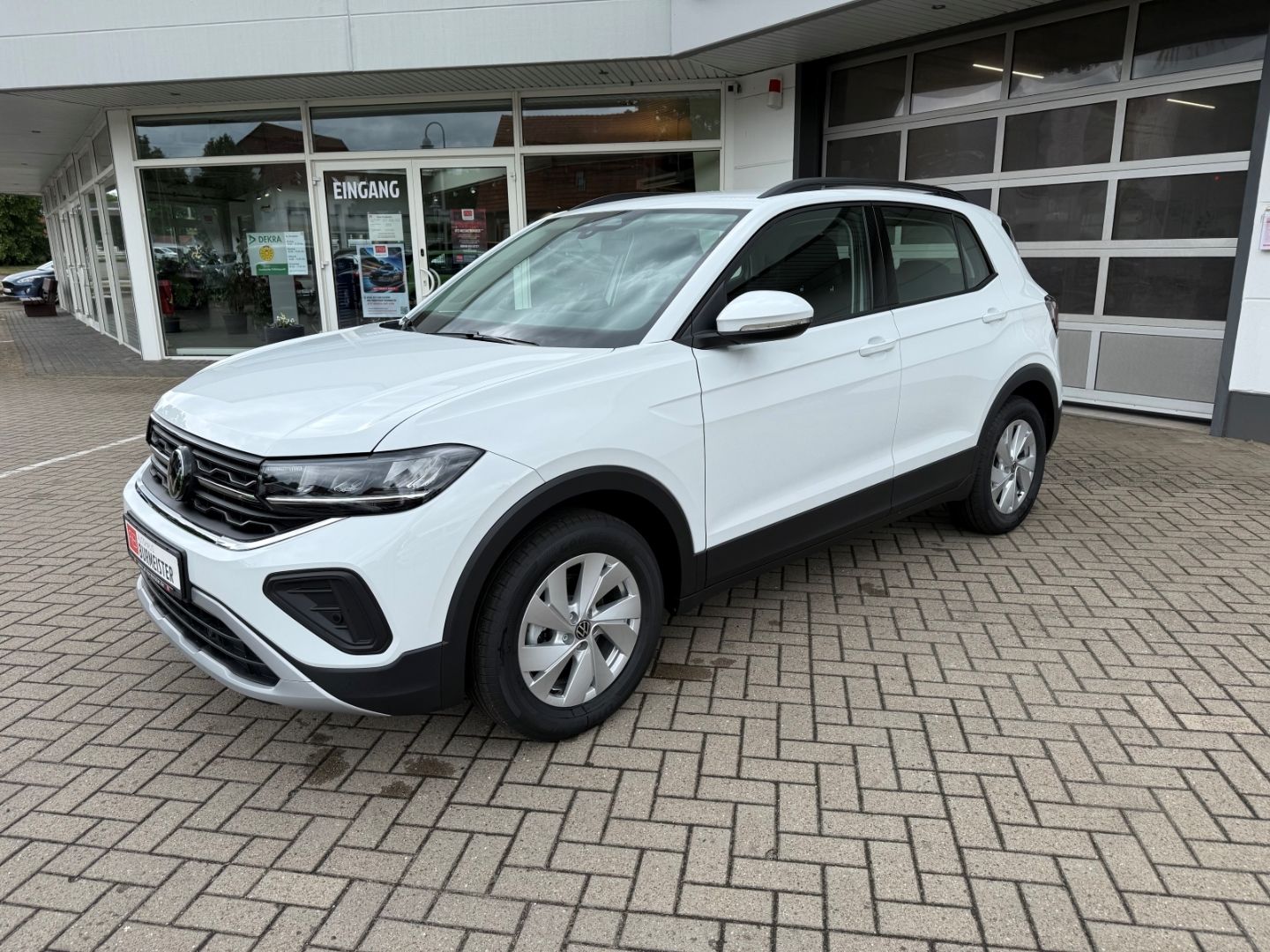 Fahrzeugabbildung Volkswagen T-Cross 1.0 TSI 70 kW Life LED ACC Apple CarPlay