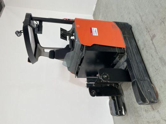 Toyota RRE200H