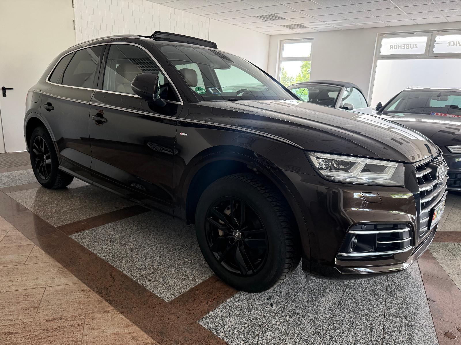 Audi Q5 55 TFSI e quattro sport S line Pano Leder