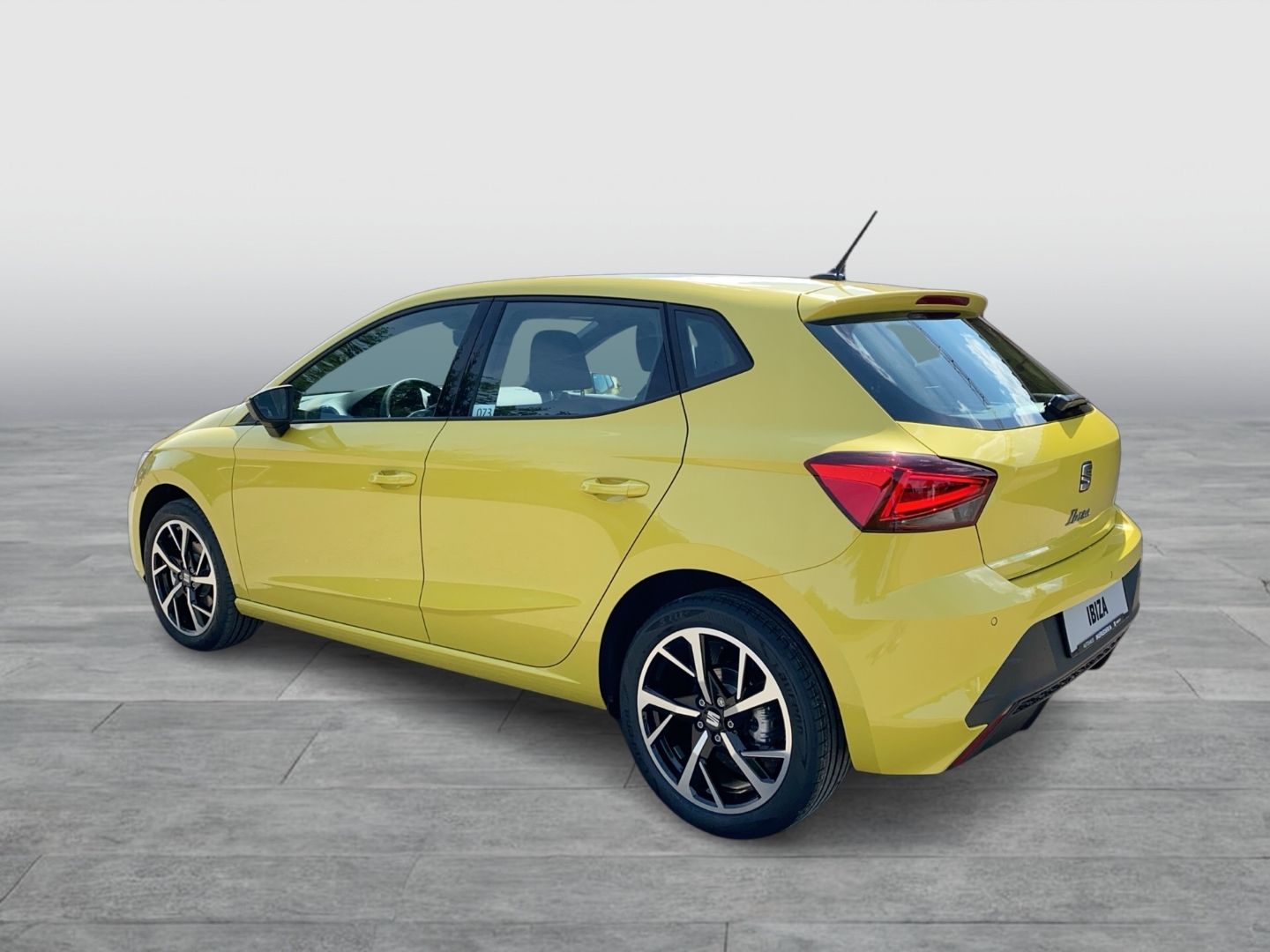 Seat Ibiza Style 1.0 TSI 85 kW (116 PS) 7-Gang-DSG Si imagem 3