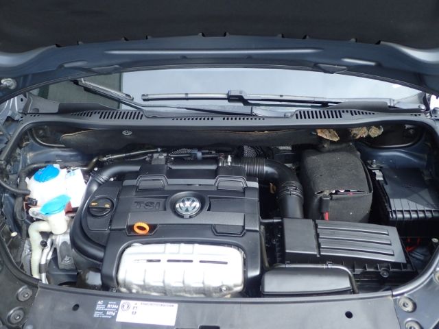 Fahrzeugabbildung Volkswagen Touran 1.4 TSI Comfortline 7-Sitzer SHZ PDCv+h L