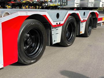 Fahrzeugabbildung Andere Truck Transporter,Teleskop,E- Hydraulik, Lenkung