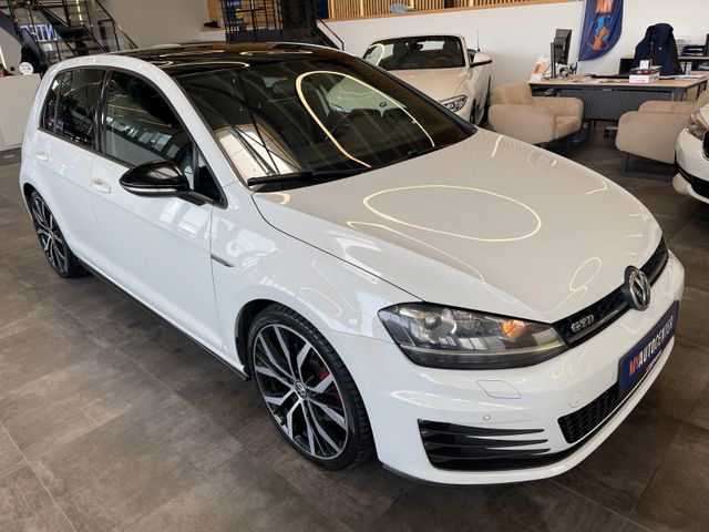 MYAUTOCENTER – Gebraucht- und Jahreswagen mit Werkstattservice in Pfaffenhofen Volkswagen Golf VII Lim. GTD BMT *Kamera*Klima*PDC*