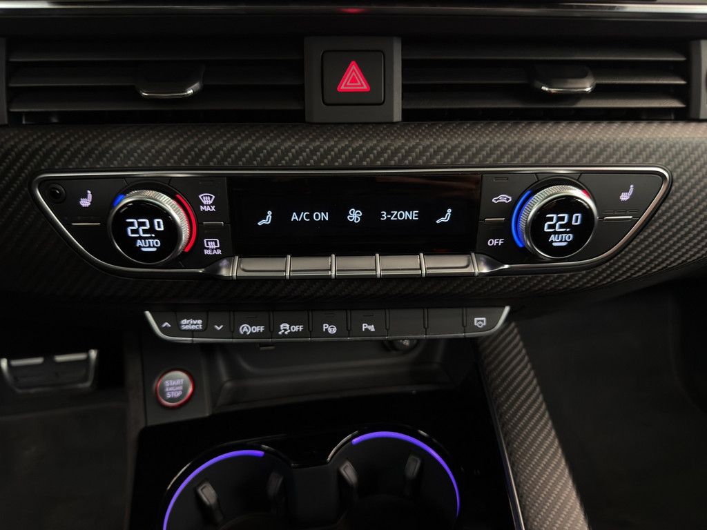 Audi RS4 - Bild 16