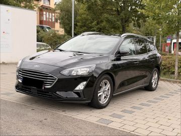 Ford Focus - 1