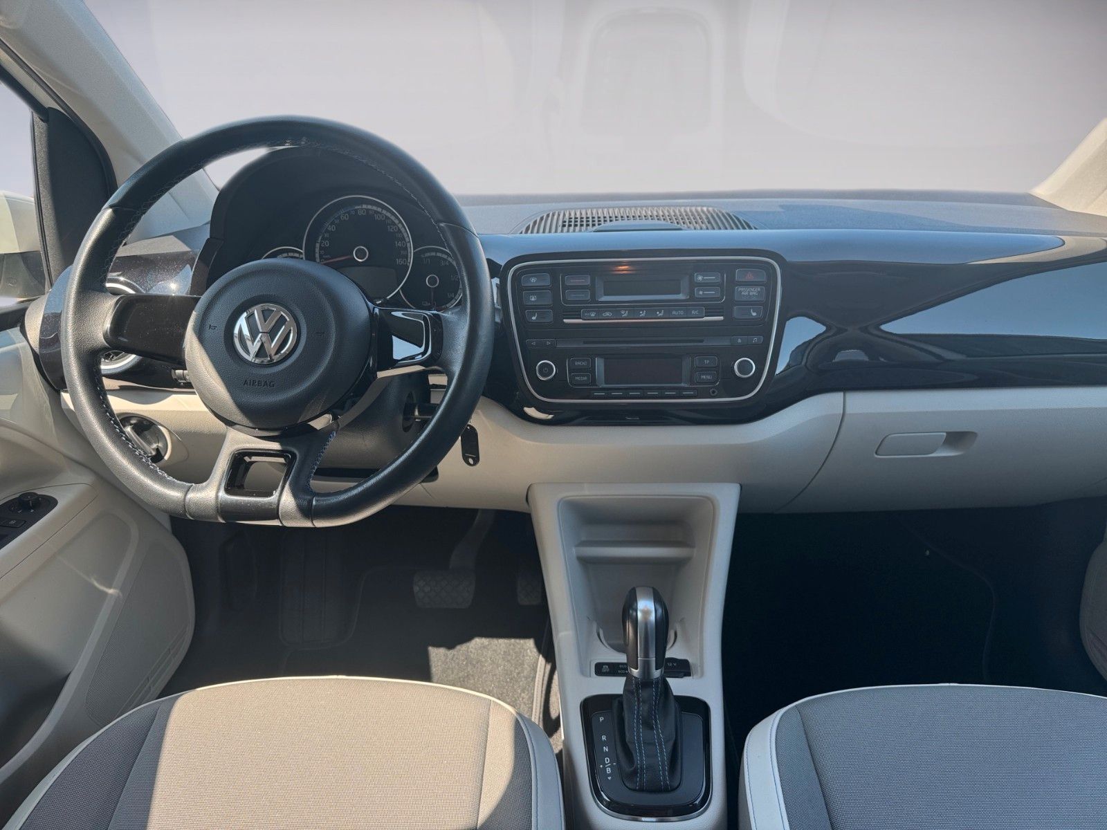 Fahrzeugabbildung Volkswagen e-up! high