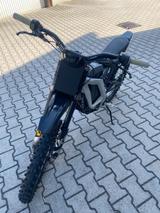 Sur-Ron Light Bee | Straßen-/Offroad-tauglich |  - SUR-RON MOTORRAD
