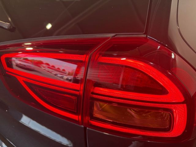 e-Niro SPIRIT LED+KAMERA+LEDER+JBL PREMIUM+PANO+