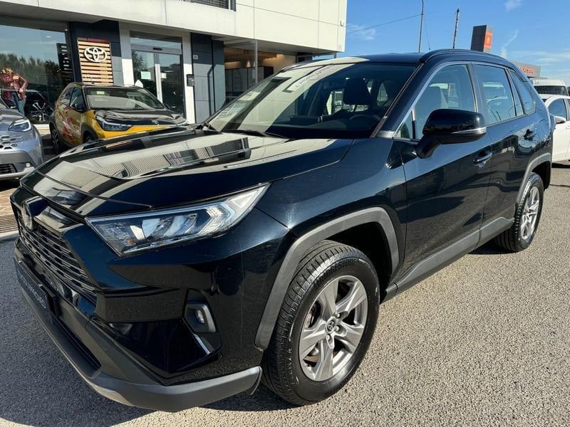 Toyota RAV4 Rav4 2.5 vvt-ie h Active 2wd 218cv e