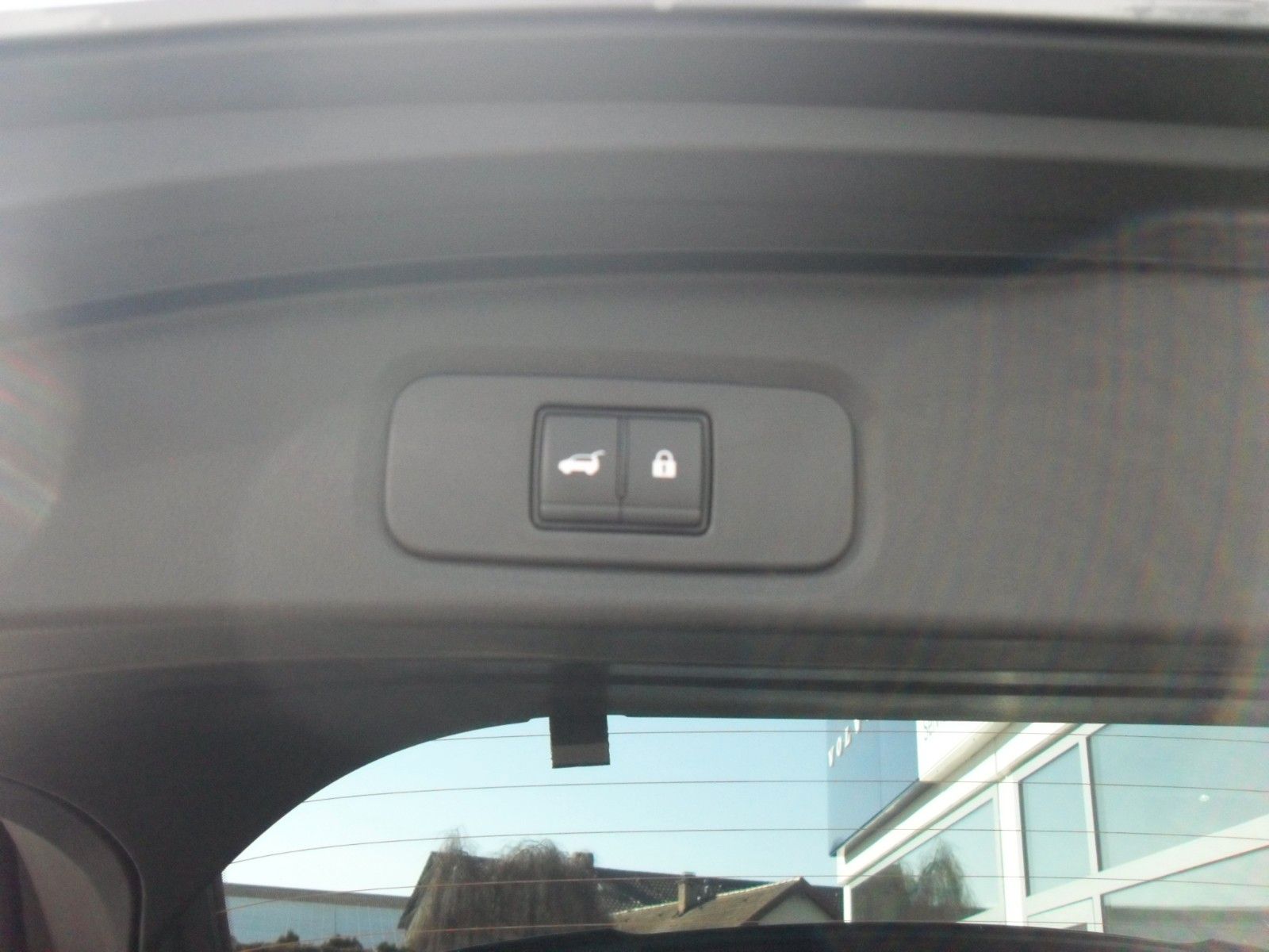 Fahrzeugabbildung Nissan Qashqai 1,3 N-Connecta | WP | ACC | HeadUp