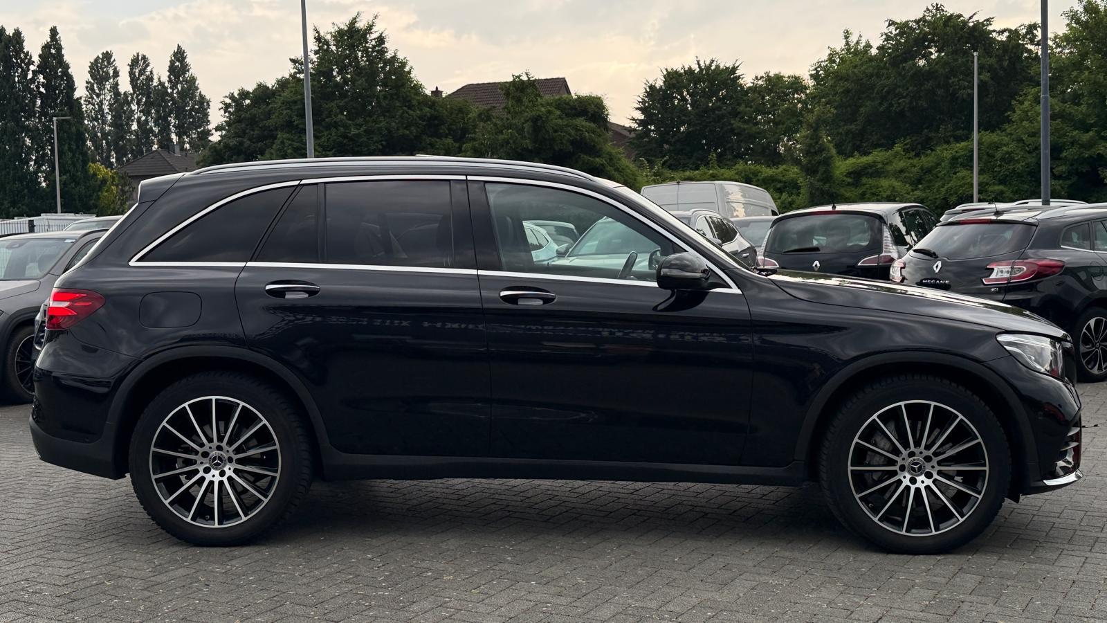 Mercedes-Benz GLC 350 d 4Matic,LEDER,KLIMA,PDC,NAVI