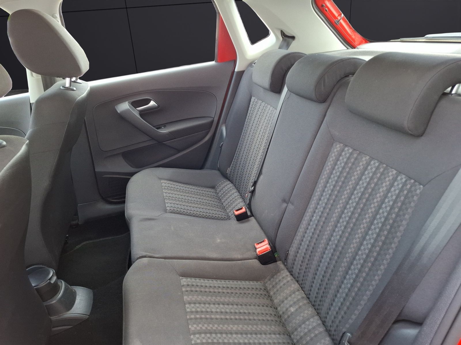 Fahrzeugabbildung Volkswagen Polo Klima PDC SH