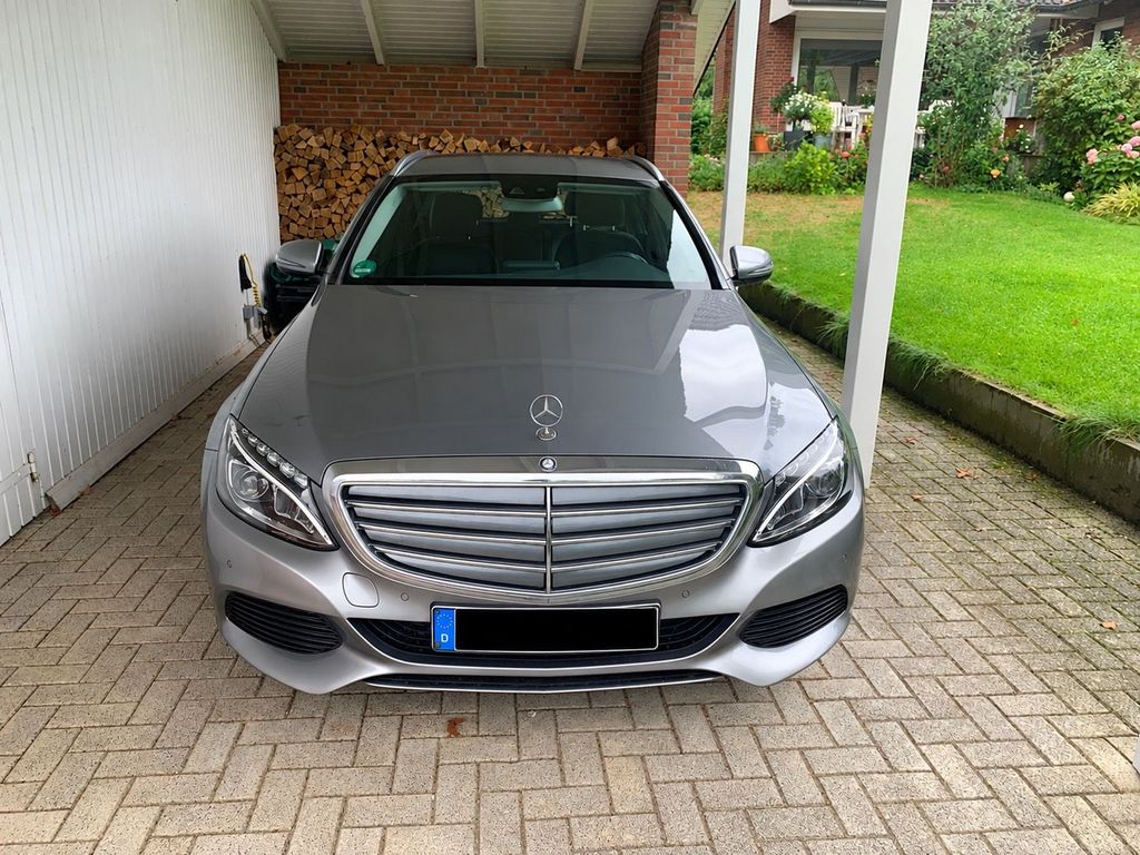 Image of Mercedes-Benz C 220
