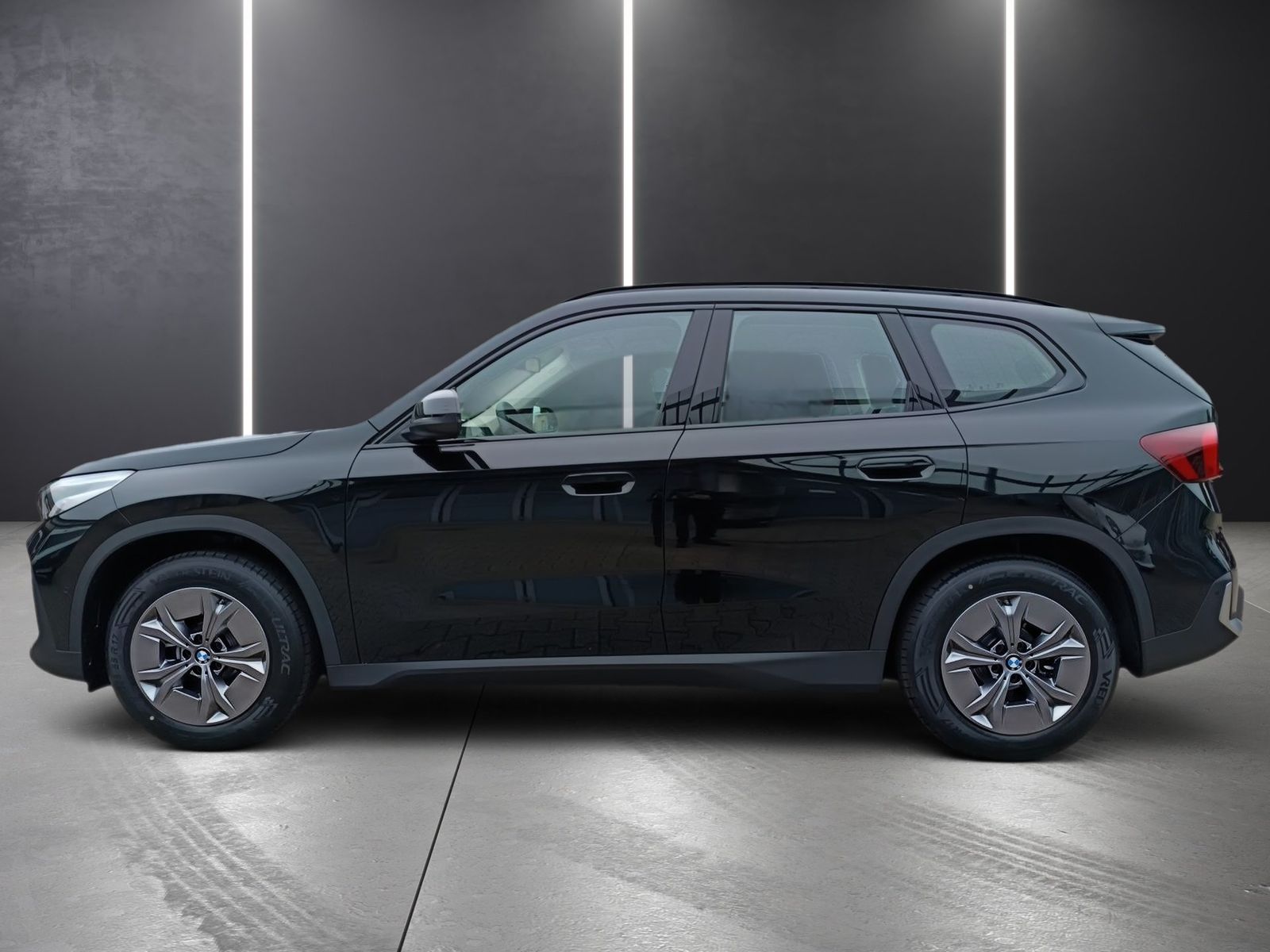 BMW iX1 - Bild 7