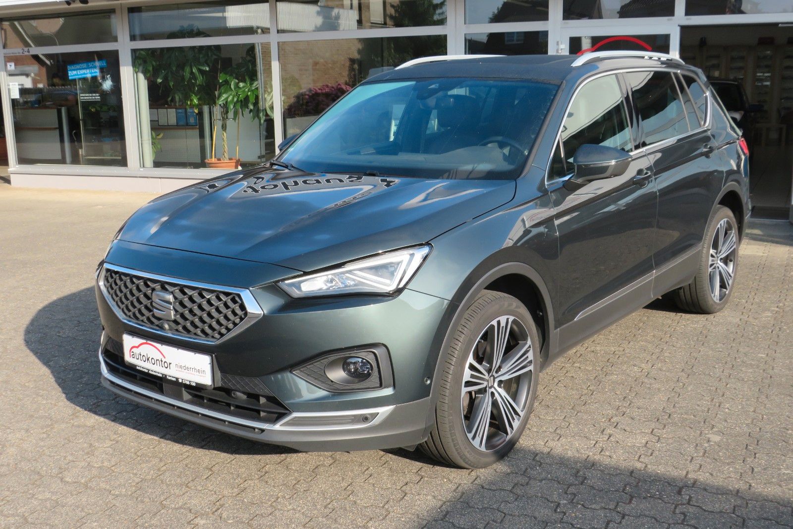Fahrzeugabbildung SEAT Tarraco Xcellence PANO 7S ACC NAVI LEDER  LED