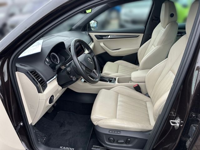 Fahrzeugabbildung SKODA Karoq 1.5 TSI DSG Style LED DACH KAMERA LEDER NA