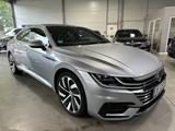 Volkswagen Arteon R-Line Navi|Virtual|LED|Kamera|ACC|19" - Volkswagen Arteon: Limousine