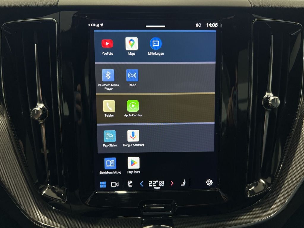 Volvo XC60 T6 R-Design Recharge AWD ACC AHK Kamera LED