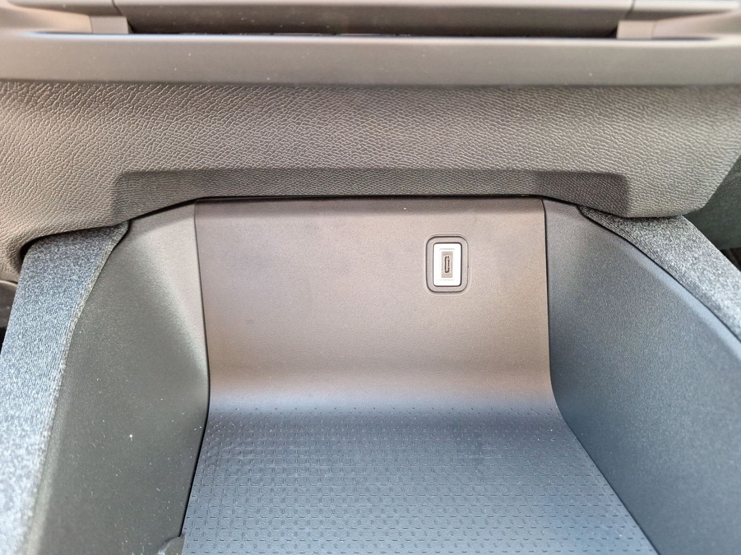 Opel Grandland (X) - Bild 21