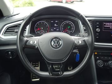Volkswagen T-Roc - 12