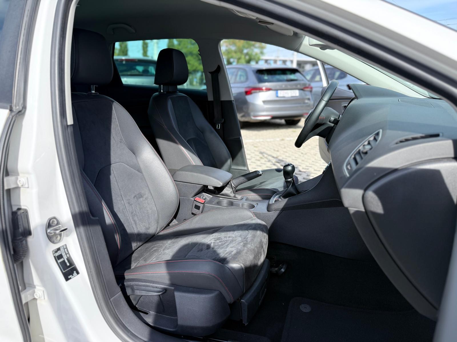Seat LEON ST FR 1.8TSI LED|NAV|ALCANTARA|SOUND|UNIKAT