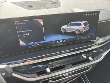 BMW X7 - 9