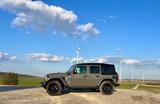 Jeep Wrangler  Hybrid Sahara  4XE - Jeep Wrangler X mit Hybrid-Antrieb (Benzin/Elektro)